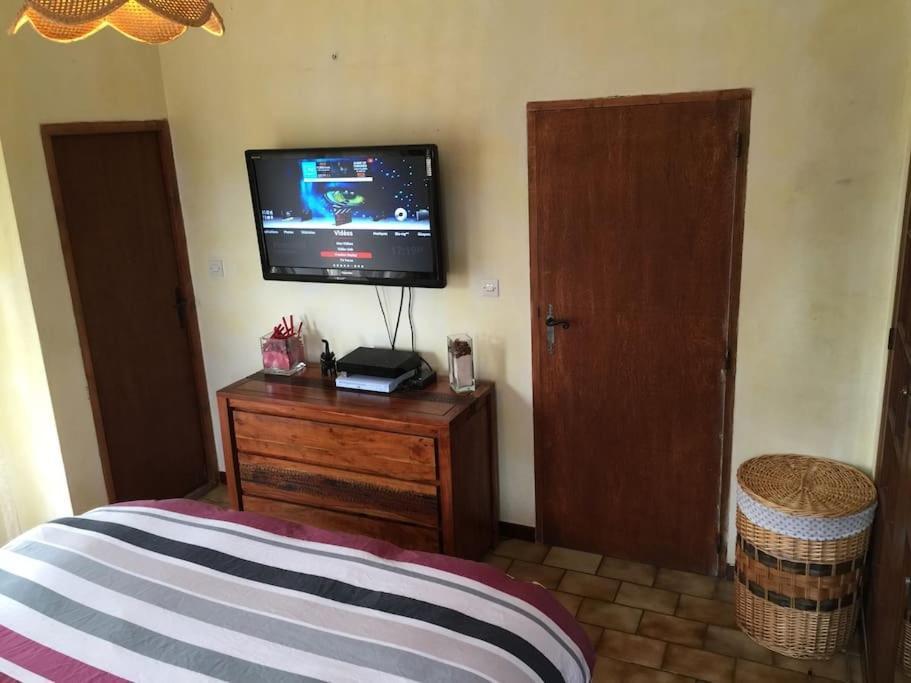 Chambre D'Hotes Pacific Avenue La Farlede ภายนอก รูปภาพ