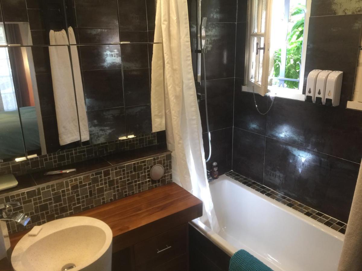 Chambre D'Hotes Pacific Avenue La Farlede ภายนอก รูปภาพ